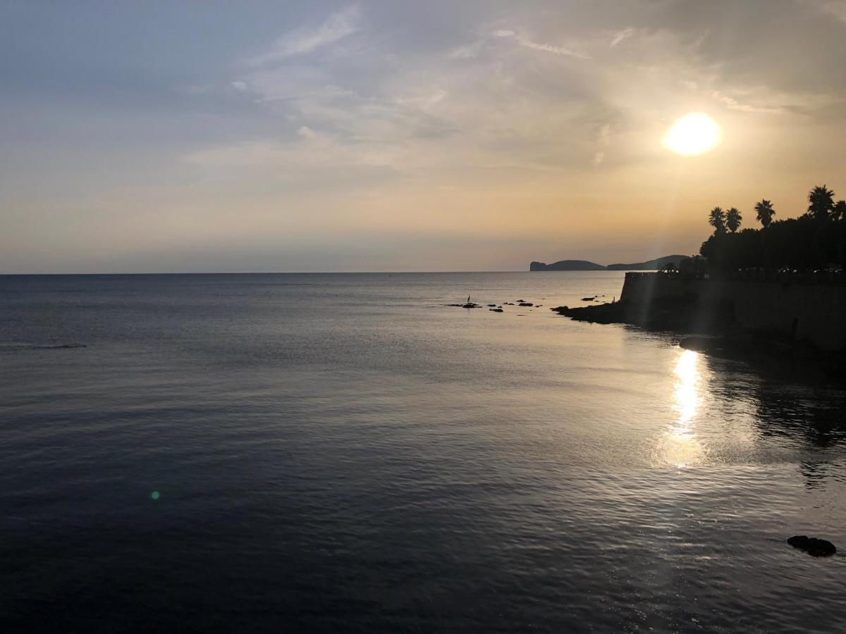 Casa Comoda A Due Passi Dal Lungomare Alghero Ngoại thất bức ảnh